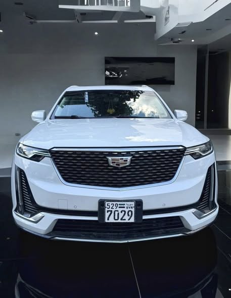 كاديلاك XT6 2021 - صورة 2