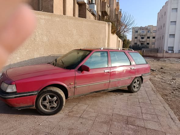 رينو 21 نيفادا 1991 - صورة 4