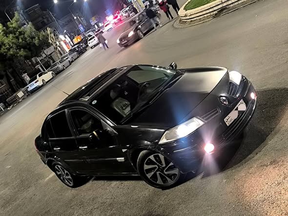 رينو ميغان 2006 - صورة 1