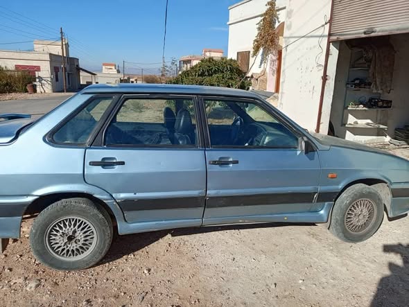 لادا سمارة 2002 - صورة 2