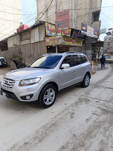 هيونداي سنتافيه 2010 - صورة 2