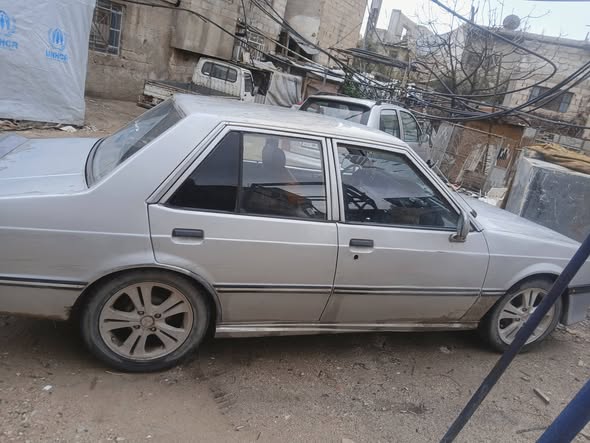 Mitsubishi Lancer 1983 - صورة 2