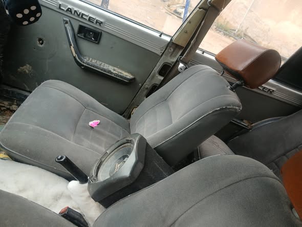 Mitsubishi Lancer 1983 - صورة 4