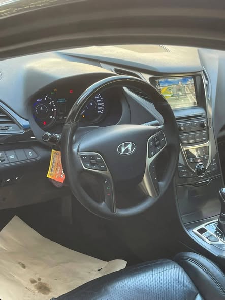 هيونداي ازيرا 2014 - صورة 3