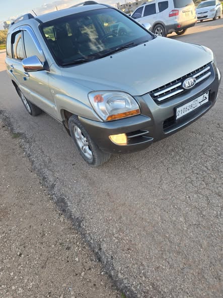 كيا سبورتاج 2005 - صورة 4