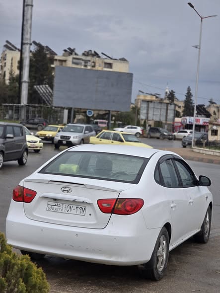 هيونداي افنتي 2008 - صورة 4