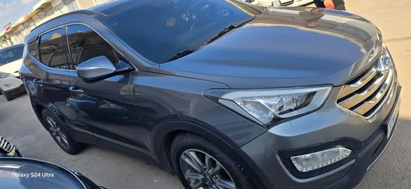 Hyundai Santa Fe 2013 - صورة 1