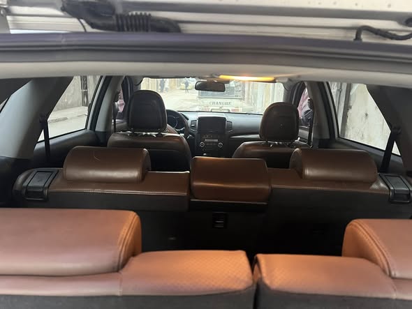 كيا سورينتو 2011 - صورة 5