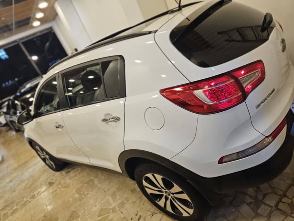 كيا سبورتاج 2011 - صورة 2