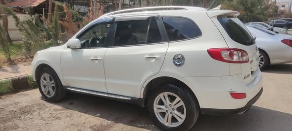 هيونداي سانتا في 2010 - صورة 1