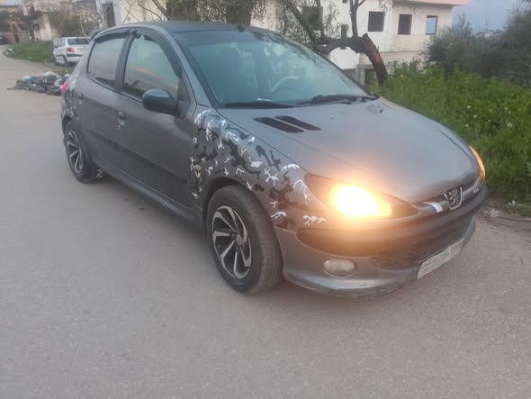 بيجو 206 2006 - صورة 2