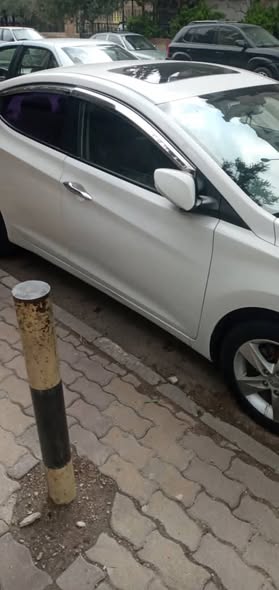 هونداي إلنترا 2012 - صورة 5