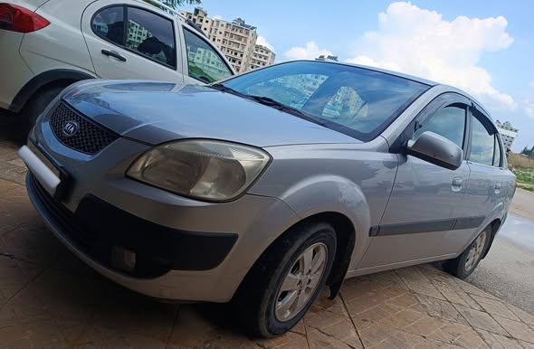 كيا ريو 2008 - صورة 2