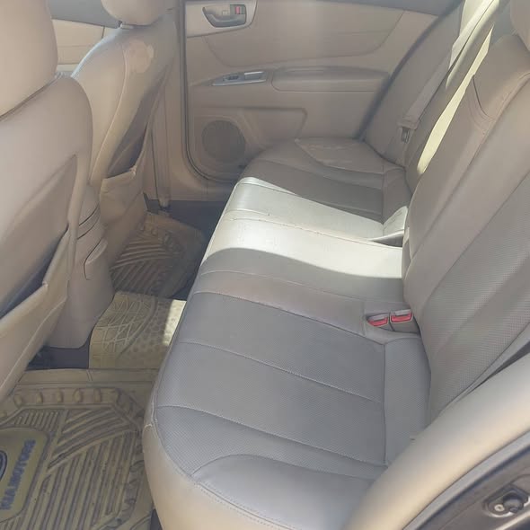 كيا أوبتيما 2007 - صورة 1