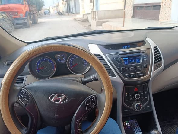 هيونداي النترا 2015 - صورة 4