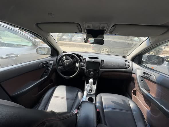 كيا فورتي 2009 - صورة 3