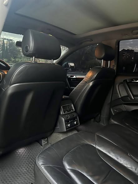 أودي Q7 2008 - صورة 1