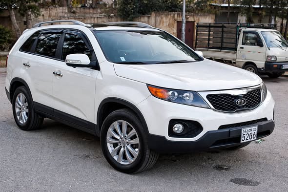 كيا سورينتو 2010 - صورة 1