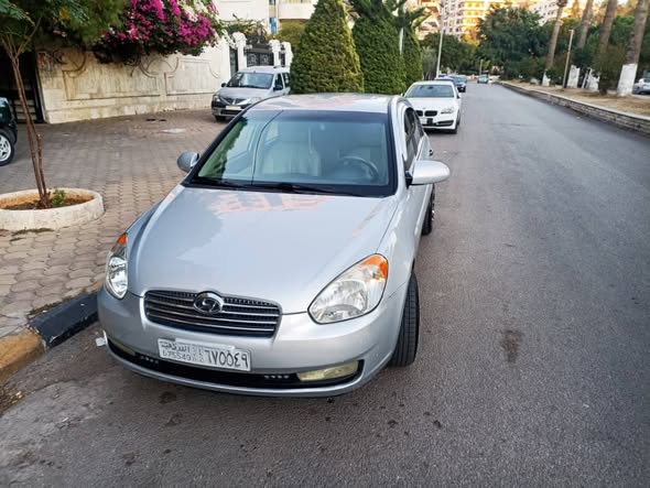 هيونداي فيرنا 2008 - صورة 1