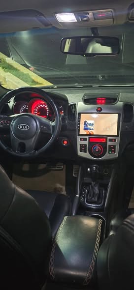 كيا فورتي 2011 - صورة 3