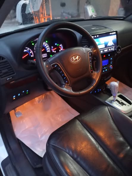 هيونداي سانتا في 2011 - صورة 1