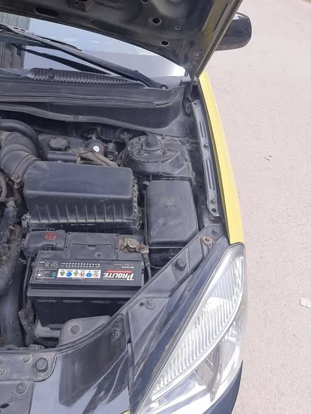 كيا ريو 2009 - صورة 4