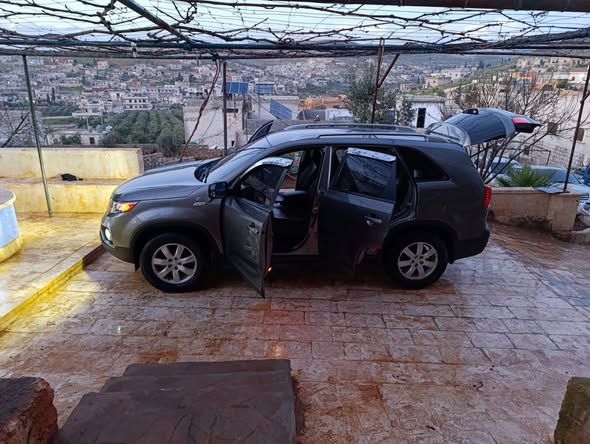 كيا سورنتو 2010 - صورة 4