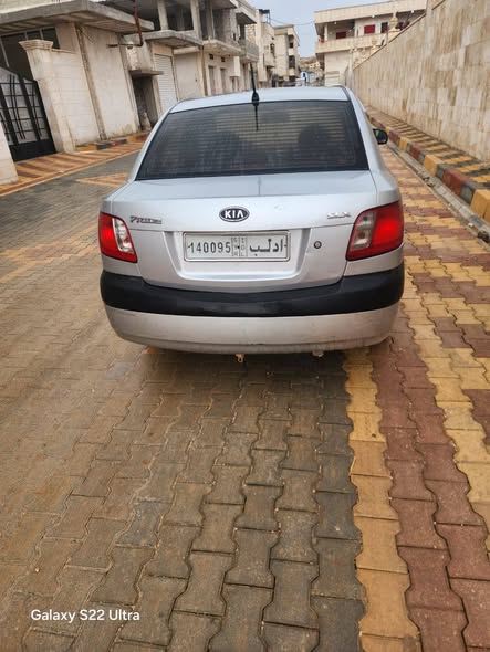 كيا ريو 2006 - صورة 2