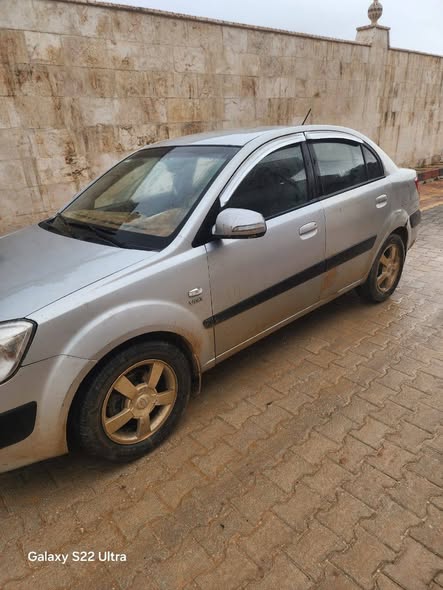 كيا ريو 2006 - صورة 4