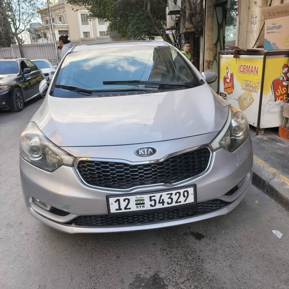 كيا فورتي 2014 - صورة 1