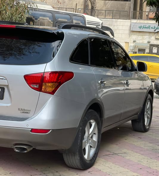 هيونداي فيركروز 2009 - صورة 2