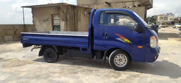 كيا بانغو 2011 - صورة 1