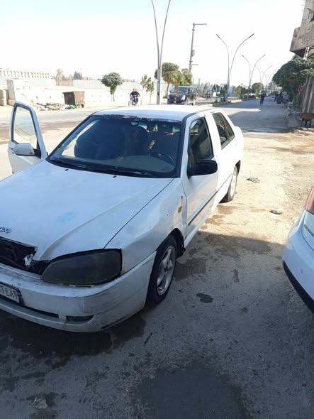 شيري شمعة عريضة 2001 - صورة 2