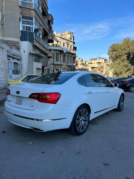 كيا كادينزا 2012 - صورة 2