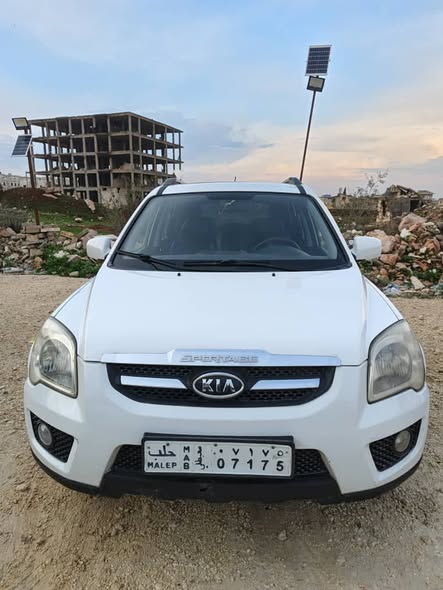 كيا سبورتاج 2009 - صورة 1