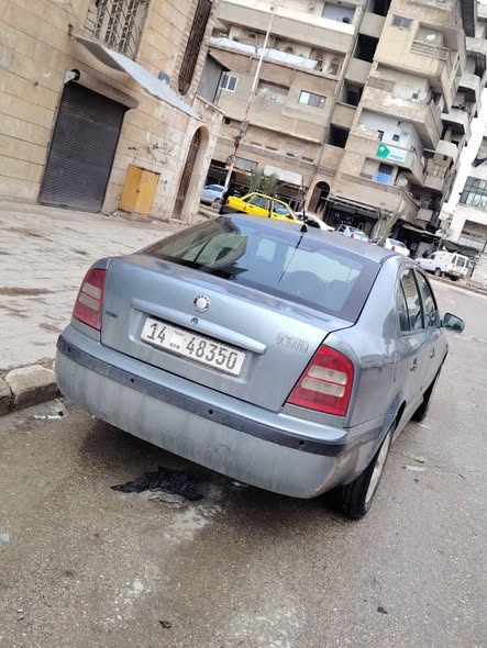 سكودا أوكتافيا 2001 - صورة 2