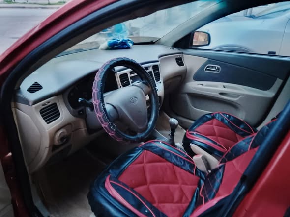 كيا ريو 2008 - صورة 4