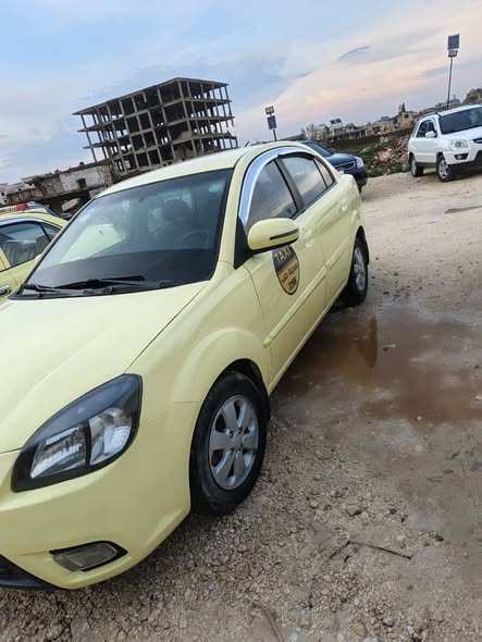 كيا ريو 2011 - صورة 2