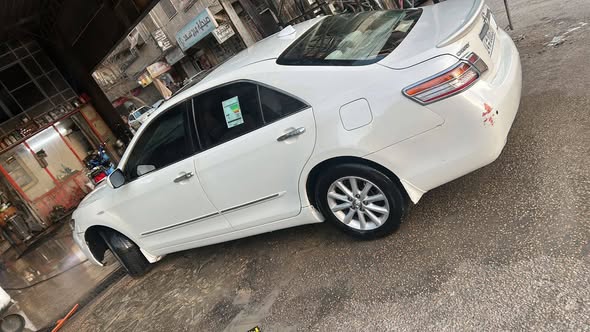 تيوتا كامري 2011 - صورة 2