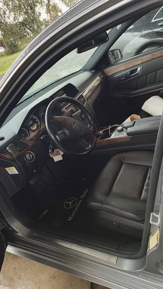 مرسيدس E350 2012 - صورة 3