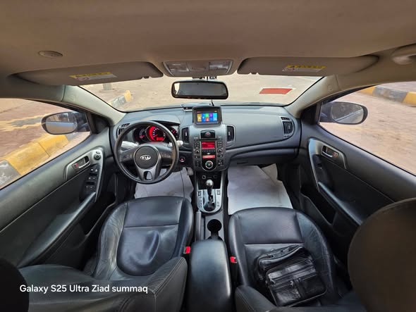 كيا فورتي 2010 - صورة 3