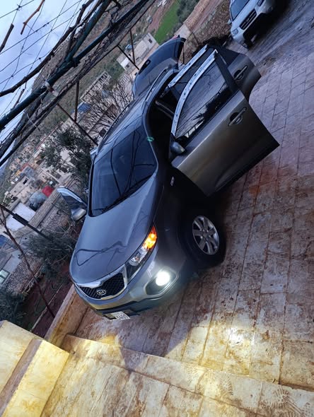 كيا سورينتو 2010 - صورة 3