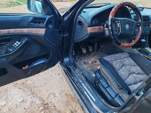 بي ام 525 2002 - صورة 3