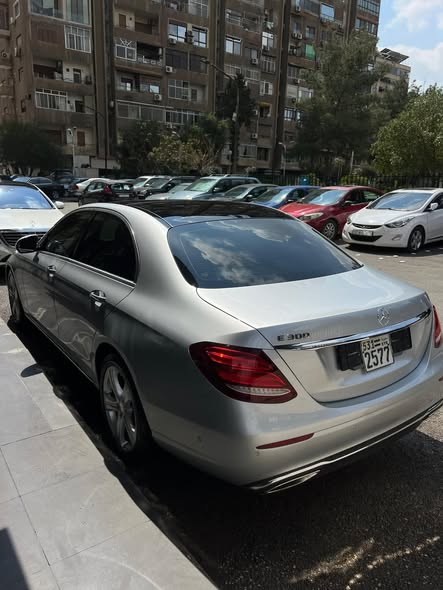 مرسيدس E300 2017 - صورة 3