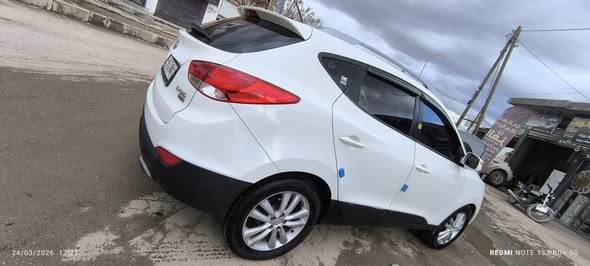 هيونداي توسان 2011 - صورة 2