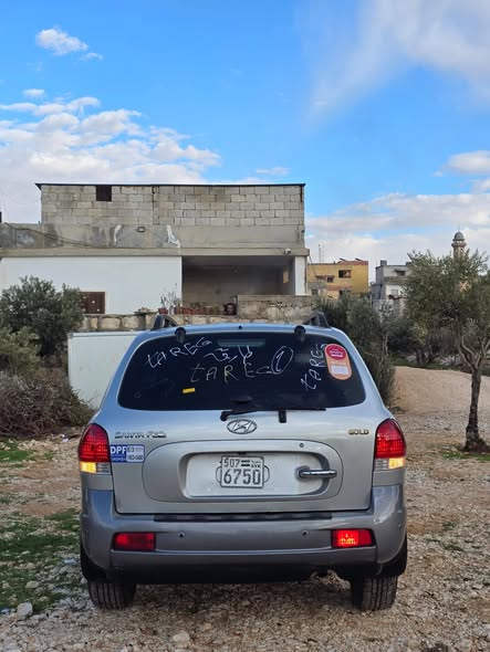 هيونداي سانتافيه 2005 - صورة 2