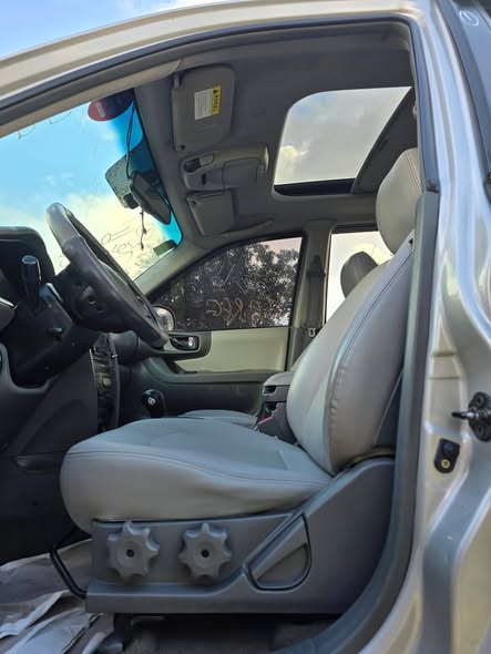 هيونداي سانتافيه 2005 - صورة 3