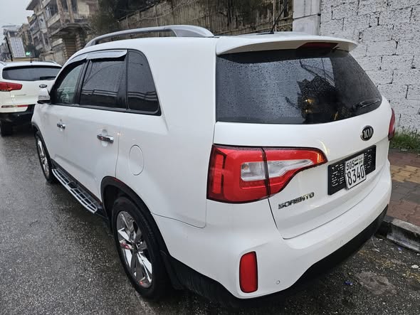 كيا سورينتو 2014 - صورة 3