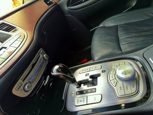 Hyundai Genesis 2014 - صورة 5