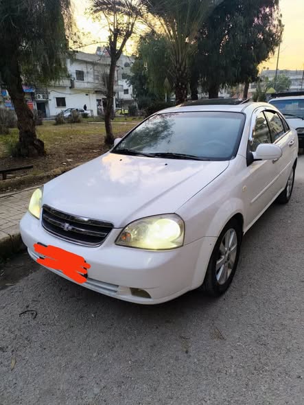 شفر لاسيتي 2008 - صورة 4